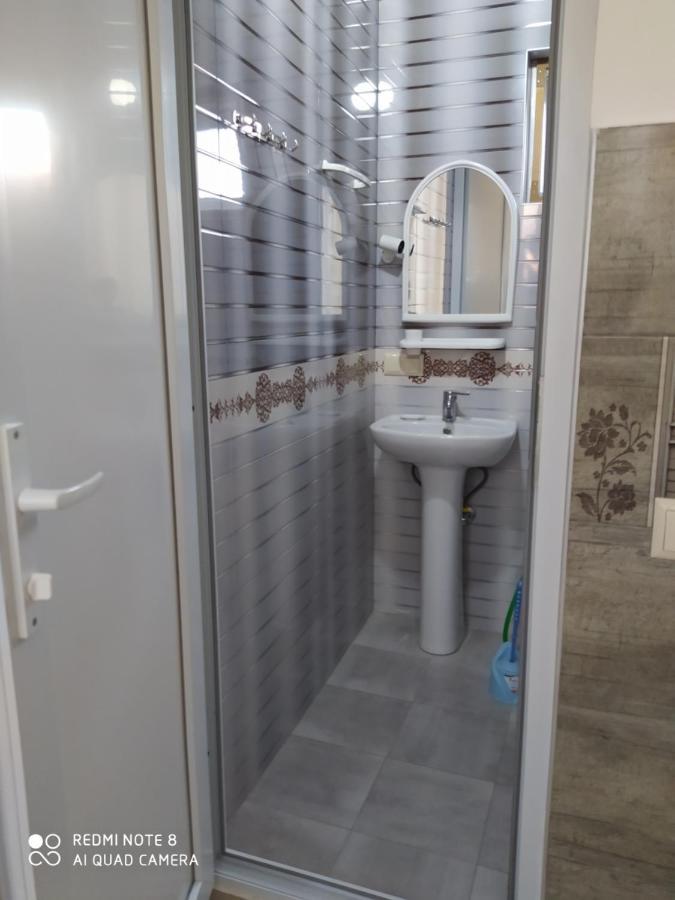 Emzari'S Apartment Kobuleti ภายนอก รูปภาพ