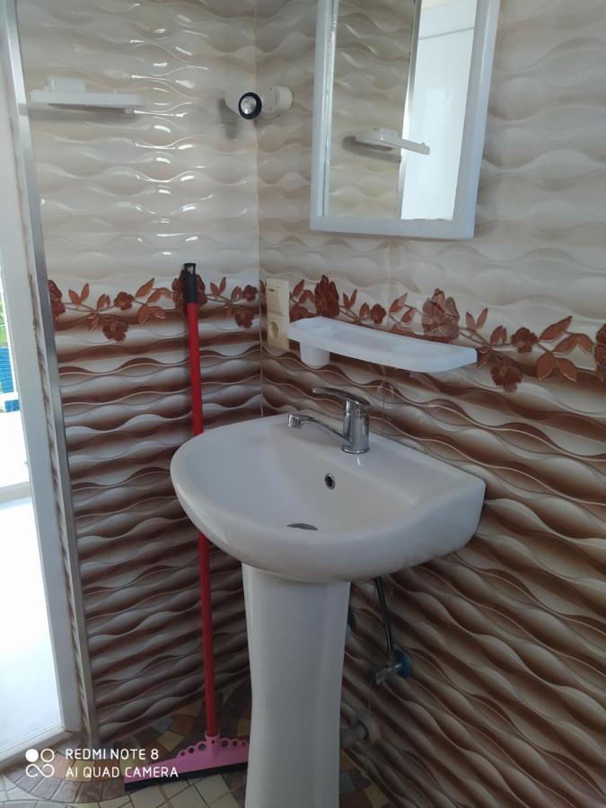 Emzari'S Apartment Kobuleti ภายนอก รูปภาพ